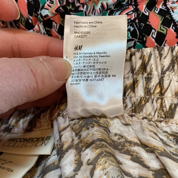 NWOT H&M Conscious Collection silky banded hem pants - Picture 8 of 8